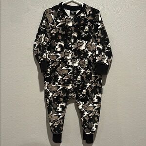 Little Bipsy Long Sleeve Zip One Piece size: 2-3T